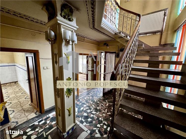 Casă cu 3 camere cu Teren 261 Mp în Ultracentral