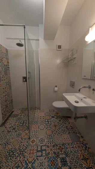 Apartament cu 3 camere decomandat în Zorilor