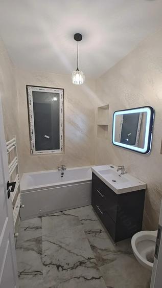 Casă cu 5 camere cu Teren 410 Mp în Pasărea