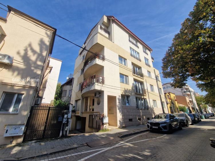 Apartament cu 4 camere semidecomandat în P-ța Dorobanți