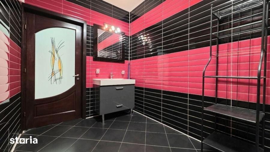 Casă cu 6 camere cu Teren 423 Mp în Nord