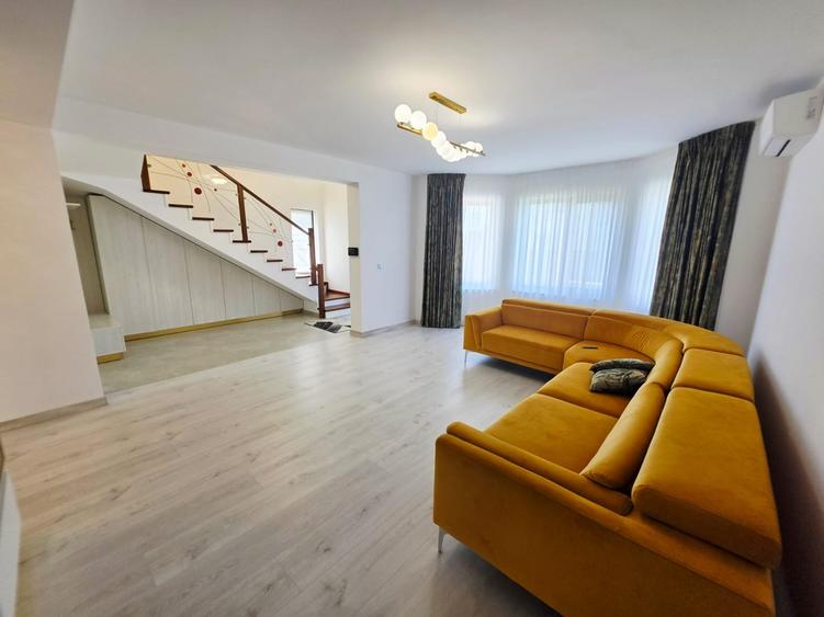 Casă individuală cu 5 camere cu Teren 550 Mp în Păuleștii Noi