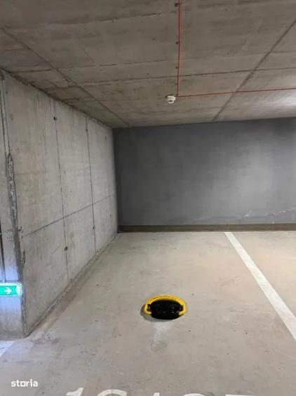 Apartament cu 3 camere decomandat în Theodor Pallady