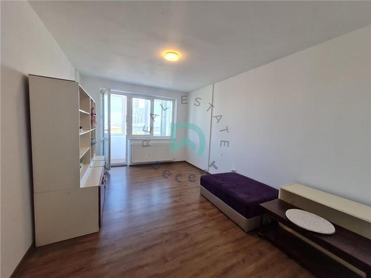 Apartament cu 2 camere semidecomandat în Astra