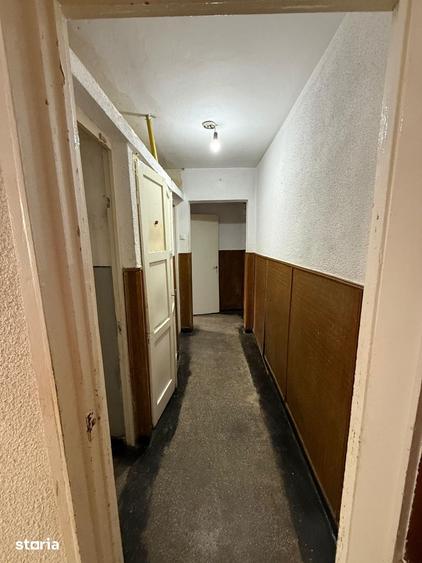 Apartament cu 3 camere semidecomandat în George Enescu