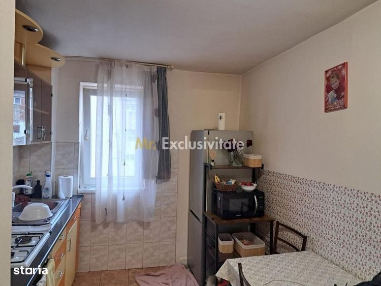Apartament cu 3 camere în Aghireșu