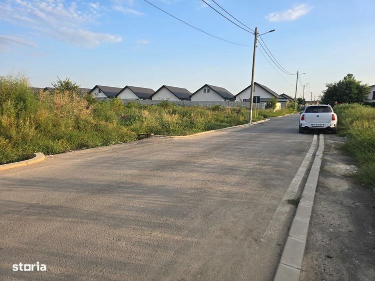 Loturi teren 400 mp, toate utilitatile , asfalt, iluminat stradal - 2