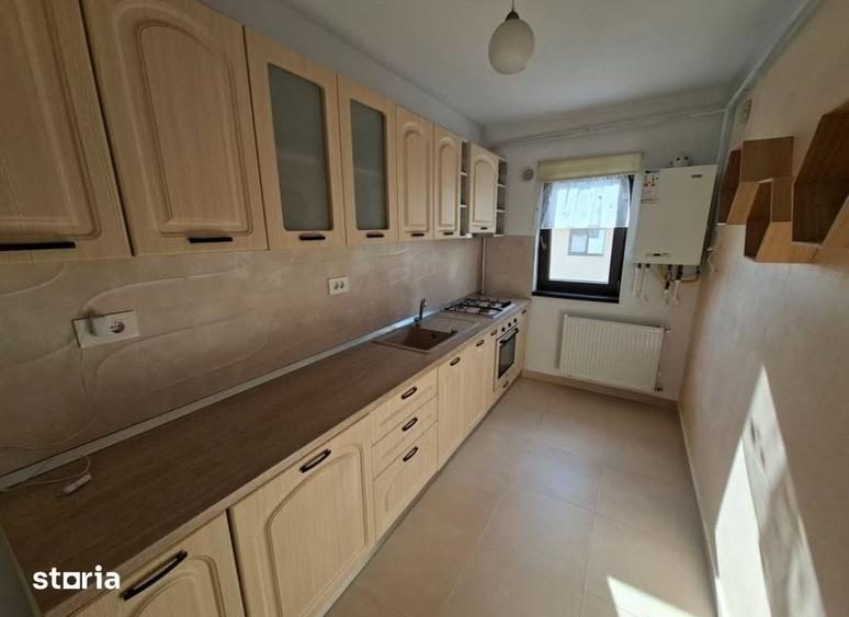 Apartament cu 3 camere decomandat în Valea Lupului