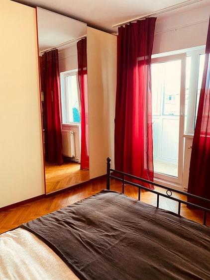 Apartament cu 2 camere decomandat în Exterior Vest