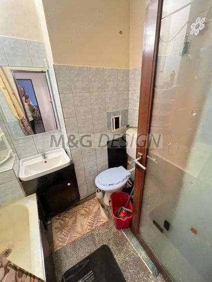 Garsonieră decomandată în Buziașului