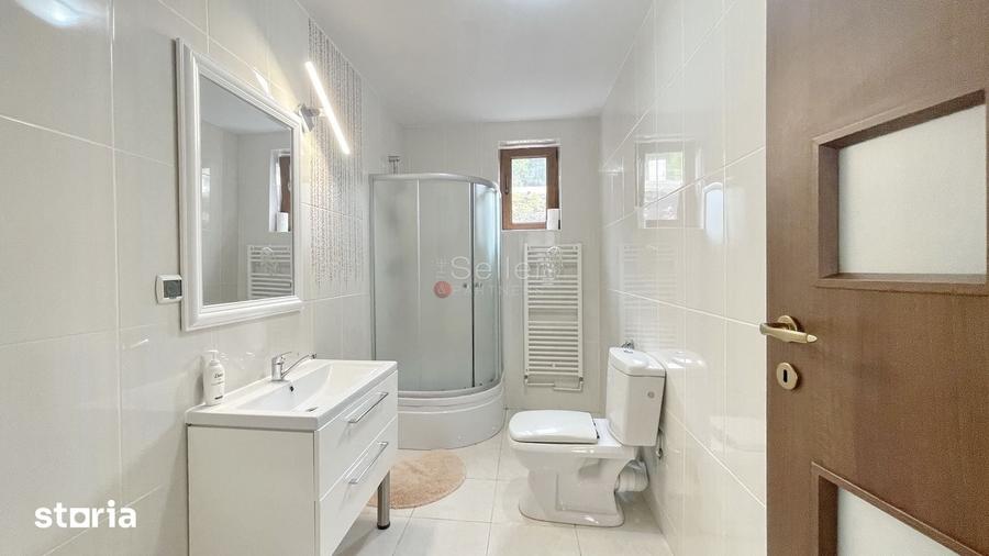Casă cu 6 camere cu Teren 500 Mp în Dâmbul Morii