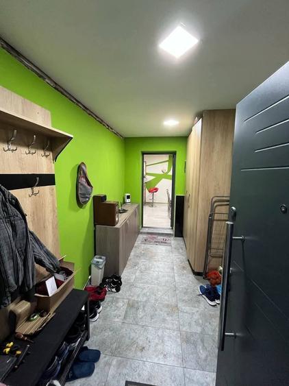 Casă cu 3 camere în Exterior Vest