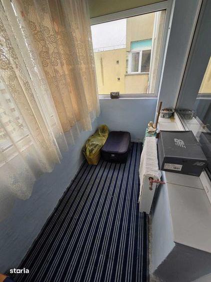Apartament cu 3 camere decomandat, mobilat în Central