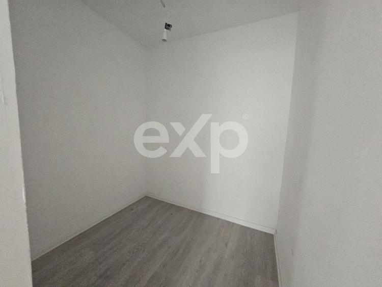 Casă individuală cu 5 camere cu Teren 420 Mp în Berceni
