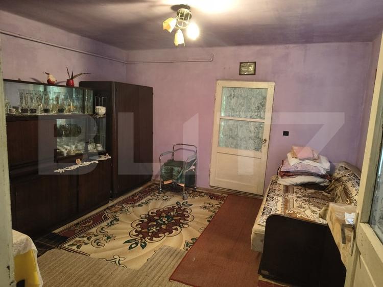 Casă individuală cu 3 camere cu Canalizare în Sud-Vest