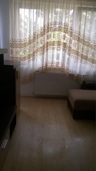 Inchiriez apartament 2 camere Rogerius - 6