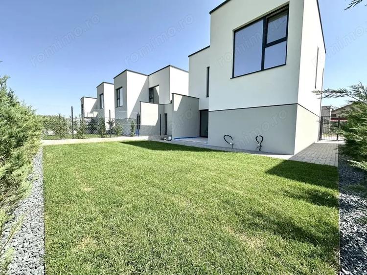 Casă cu 4 camere cu Teren 238 Mp în Giarmata