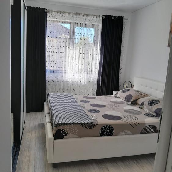 Apartament cu 2 camere decomandat în Dobroești