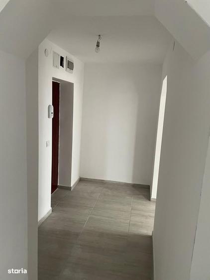 De vanzare apatament 2 camere, zona V-uri - 4