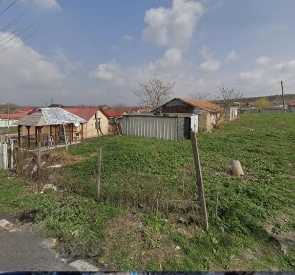 Teren Construcții intravilan de 400 mp, în Nazarcea