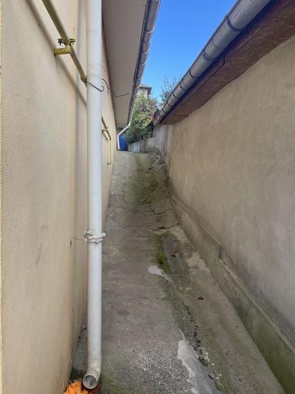 Casă cu 4 camere în E3