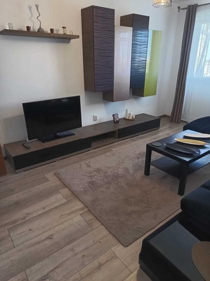 Inchiriez apartament cu 2 camere - 1
