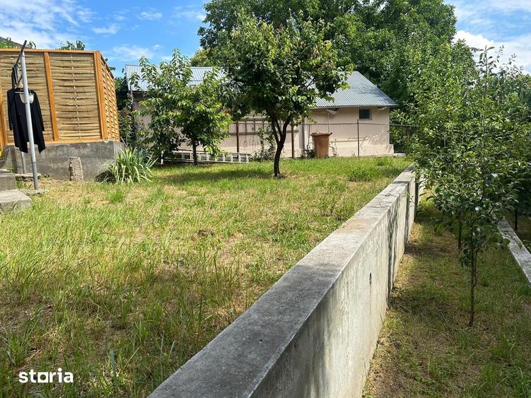 Casă cu 3 camere cu Teren 451 Mp în Central