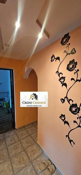 Apartament cu 3 camere decomandat în Micro IV