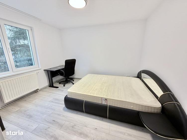 Apartament cu 2 camere decomandat în Cornișa