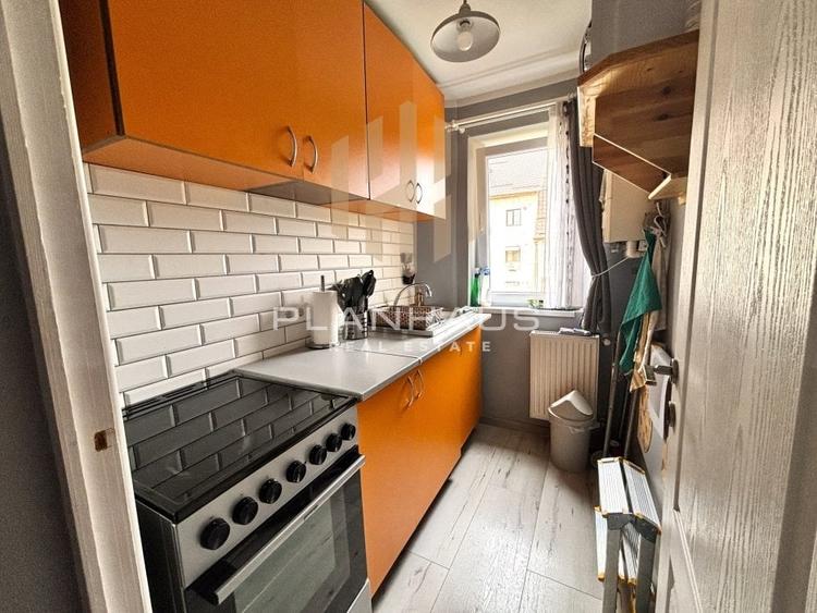 Apartament cu 2 camere semidecomandat, mobilat în Săsar