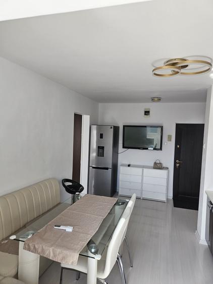 Apartament cu 2 camere decomandat în Rahova