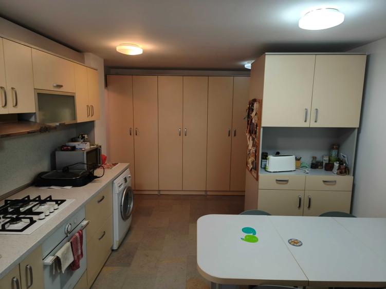Apartament cu 2 camere decomandat în Dosu Bricii