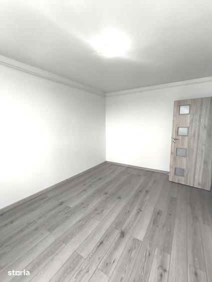 Apartament cu 2 camere decomandat în Berceni