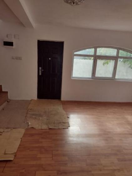 Casă cu 5 camere în Buturugeni - 3