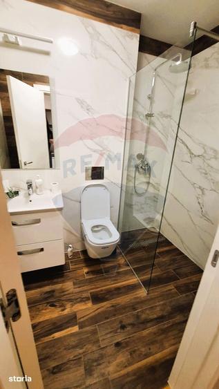 Apartament cu 4 camere decomandat în Centrul Civic