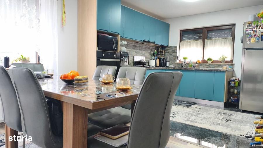 Casă cu 3 camere cu Teren 569 Mp în Central