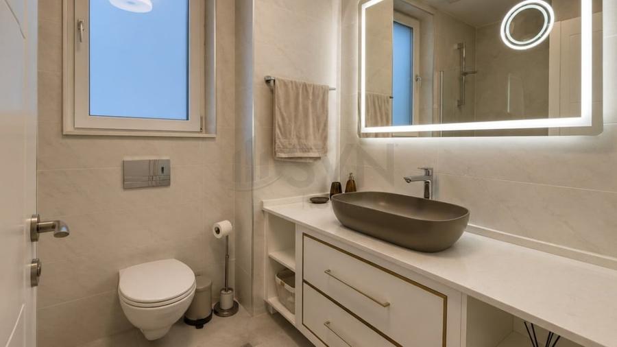 Apartament cu 2 camere semidecomandat, mobilat în Floreasca