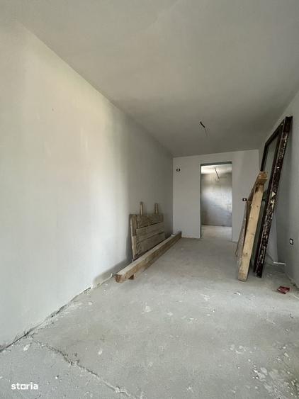 Casă cu 4 camere în Vârteju