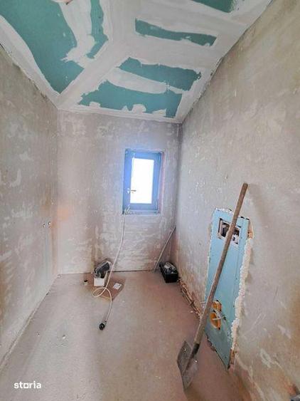 Casă cu 3 camere cu Teren 85 Mp în Central