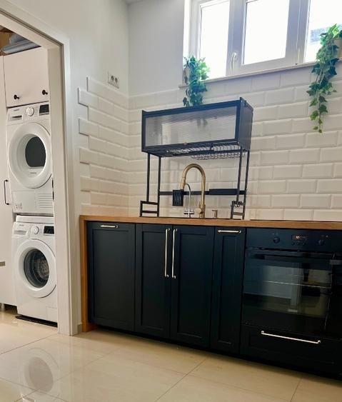 Apartament cu 2 camere semidecomandat, mobilat în Dristor