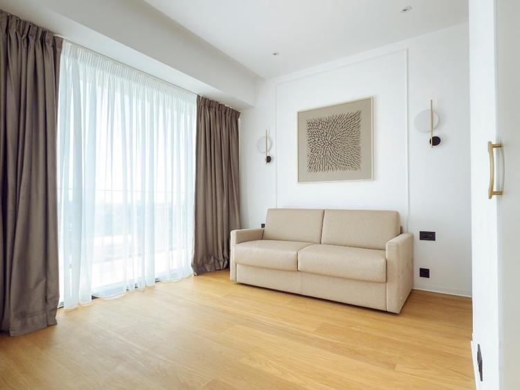 Apartament cu 3 camere semidecomandat, mobilat în Aviației