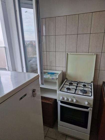 Garsonieră decomandată în Fundeni