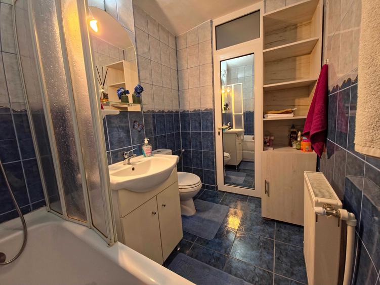 Apartament cu 2 camere decomandat în Steaua
