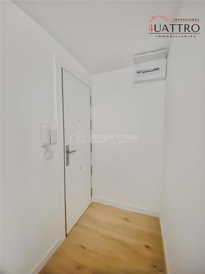 Apartament cu 4 camere decomandat în Central