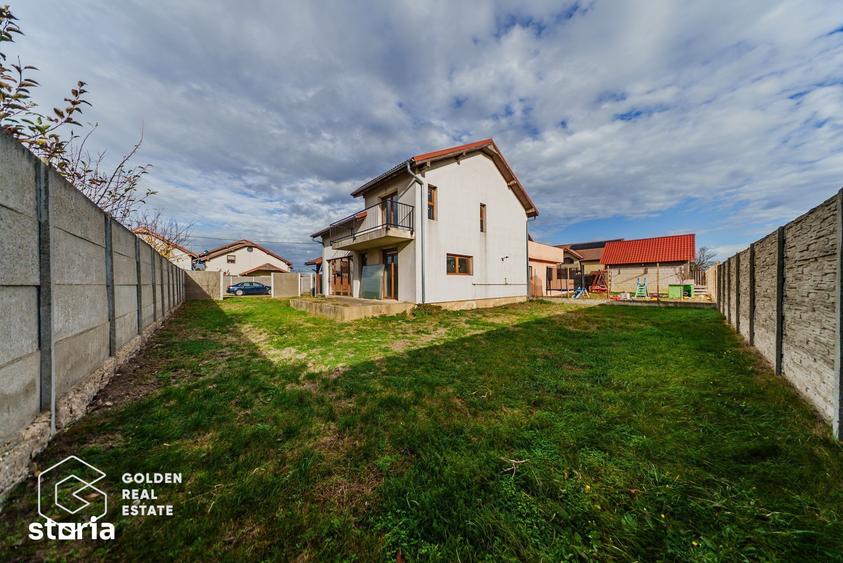 Casă cu 4 camere cu Teren 450 Mp în Pecica