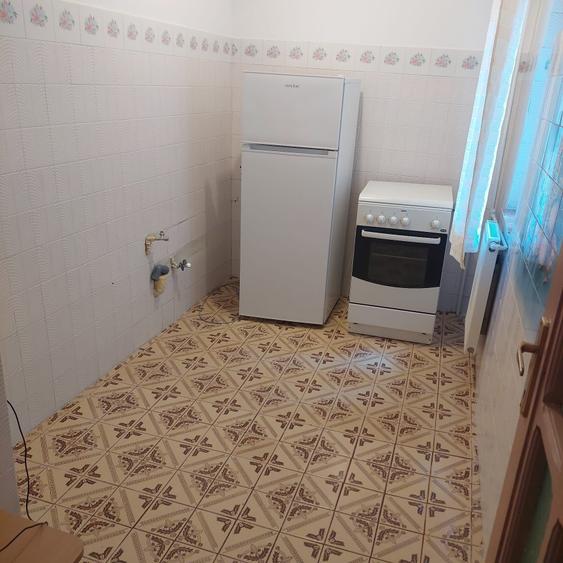Apartament cu 2 camere decomandat în Aradului