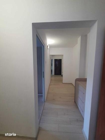 Apartament cu 3 camere în Cug