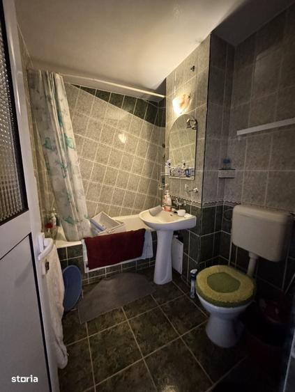 Apartament 4 Camere | Decomandat | Etaj 1 | Zona Centrala | Boxa - 17