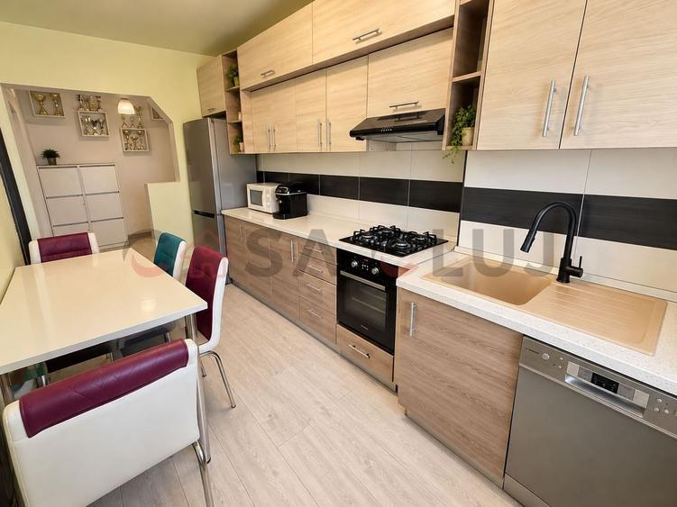 Apartament cu 3 camere decomandat, mobilat în Mărăști