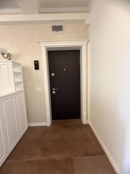 Apartament cu 3 camere decomandat în Dumbrăvița